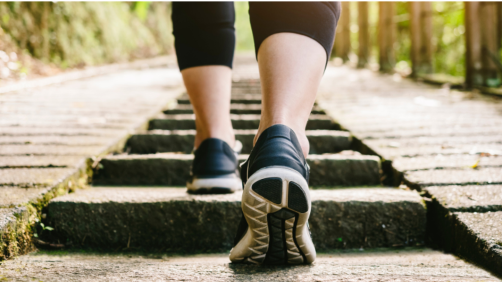 ¡Actívate y sonríe! 🌈💪 La Magia de la Actividad Física en tu Mente y Cuerpo